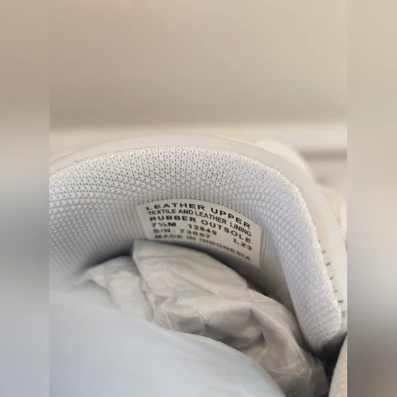 NWT • Tory Burch • Howell Court Sneakers - Picture 6 of 9